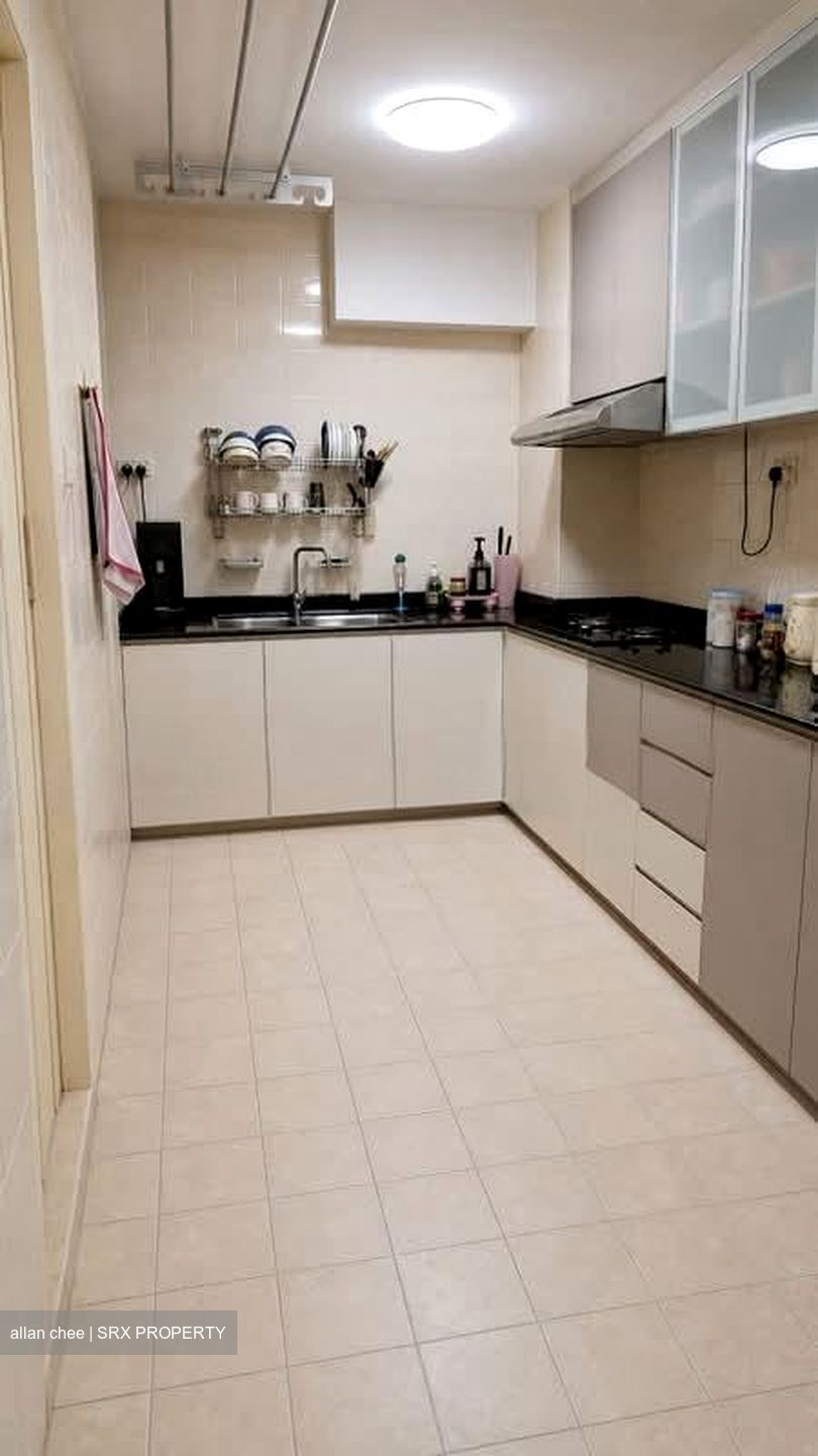 Blk 677B Edelweiss@jurong (Jurong West), HDB 5 Rooms #584836231